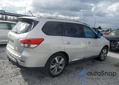 2015 Nissan Pathfinder S z USA, uszkodzony, nr VIN 5N1AR2MMXFC660813
